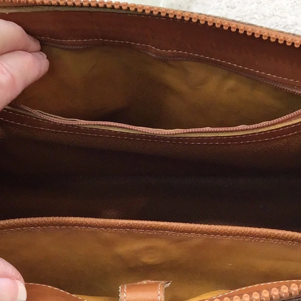 Dooney & Bourke vintage leather satchel